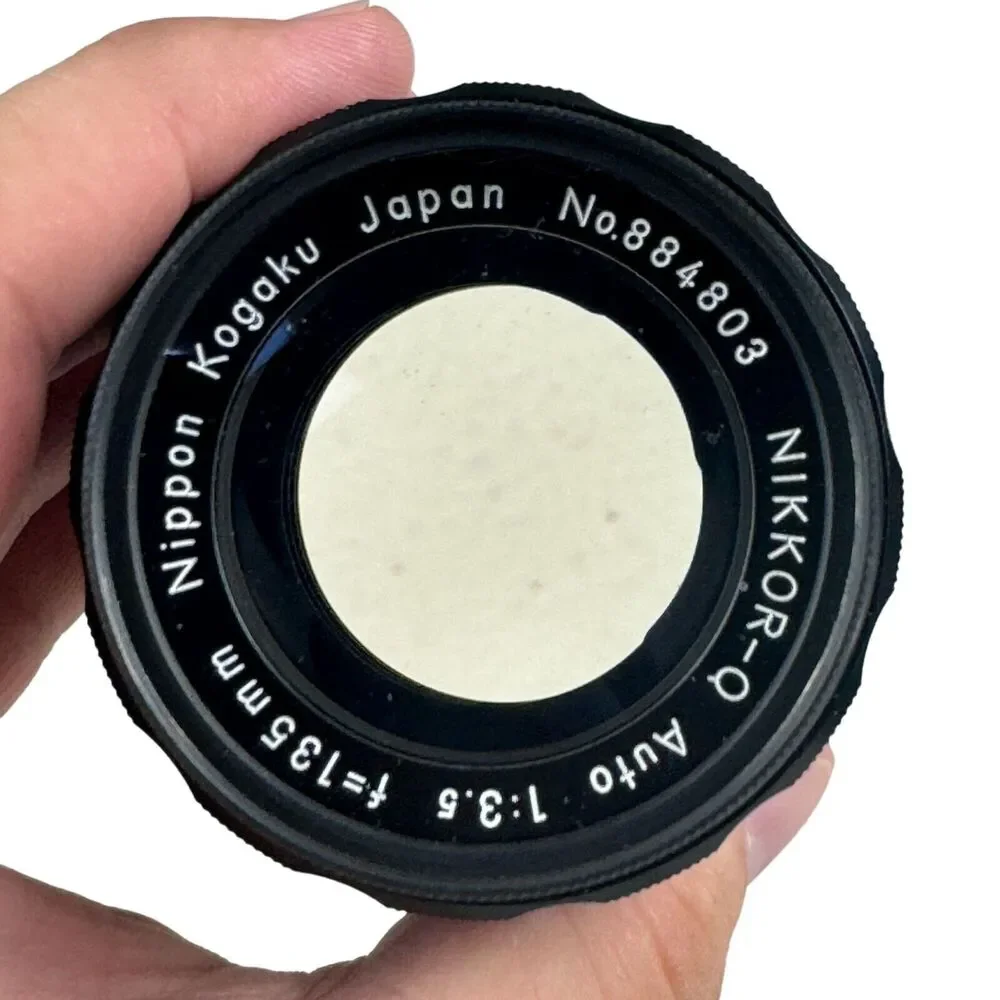 Nikkor-Q Nippon Kogaku Nikon135mm f/3.5 Auto Lens, Hood, Filter, Caps